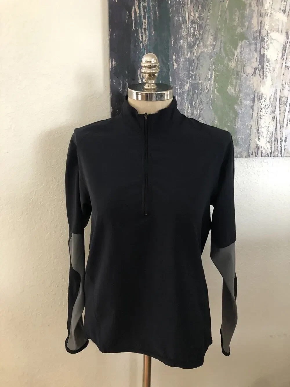 NIKE Black/Gray Lightweight Mesh 1/4 Zip Pullover Womens SIZE SMALL